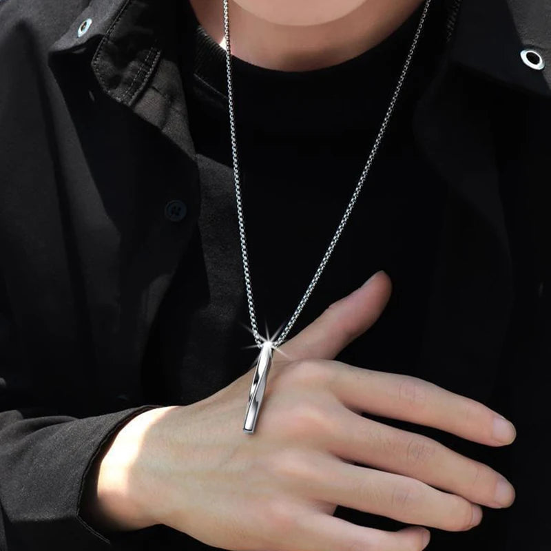 Men’s Spiral Pendant Necklace